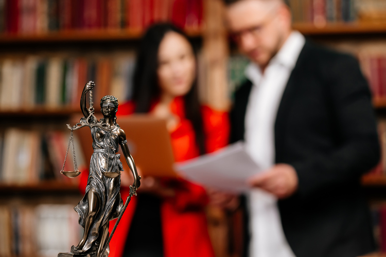 how do I choose a good personal injury lawyer